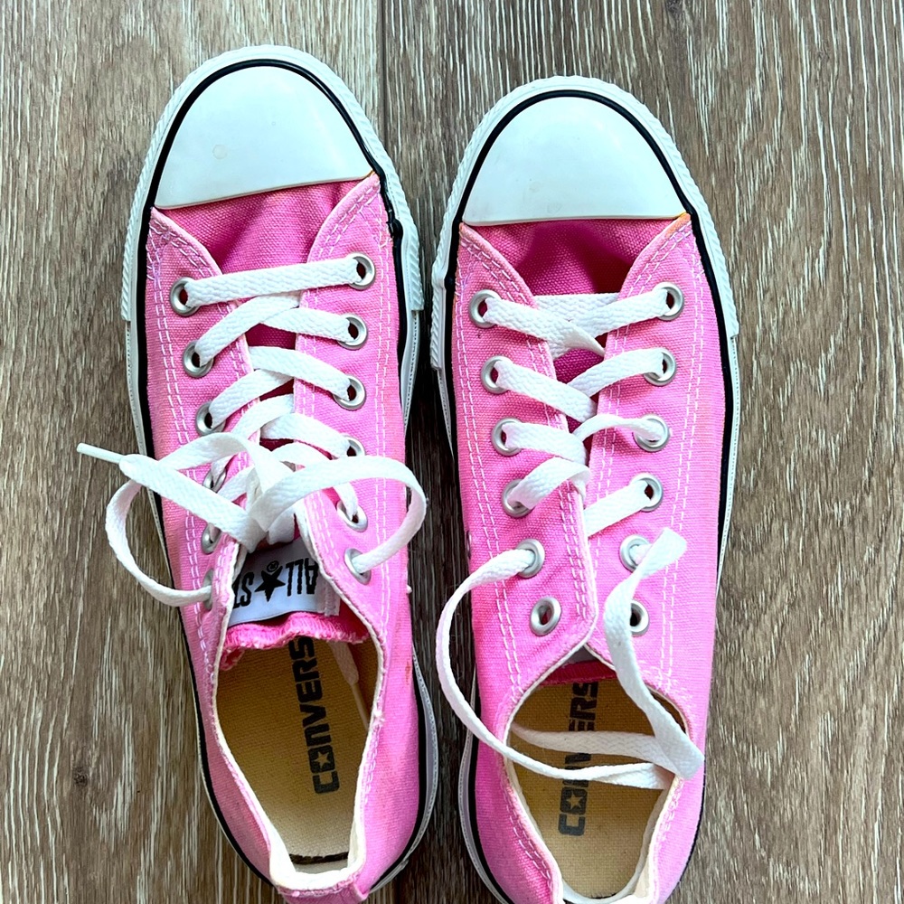Converse Women 7 Pink